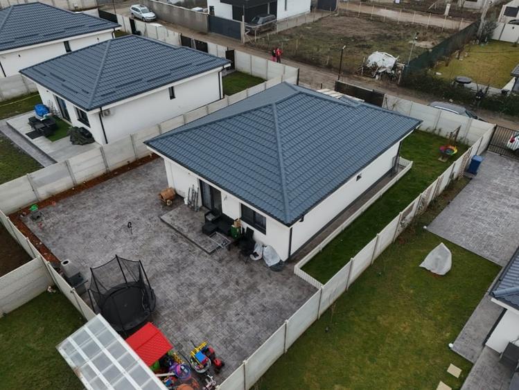 Casă individuală cu 3 camere cu Canalizare în Măgurele