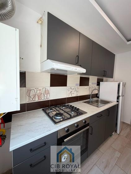 Apartament cu 2 camere semidecomandat în Fundeni