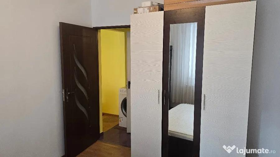 Apartament cu 2 camere semidecomandat în Dacia