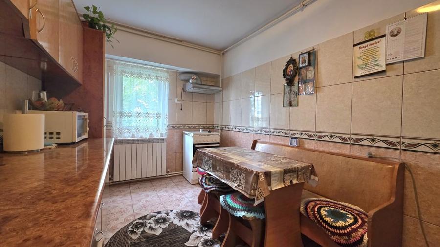Apartament cu 2 camere decomandat, mobilat în Năvodari