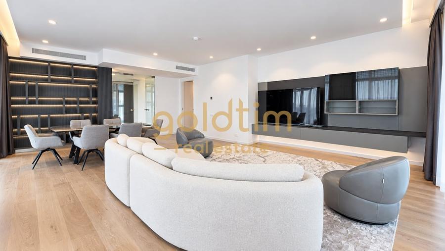 Apartament cu 4 camere semidecomandat, mobilat în Floreasca
