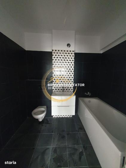 Apartament cu 2 camere decomandat în Titan