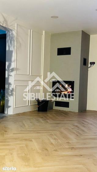 Casă cu 4 camere cu Teren 400 Mp în Central