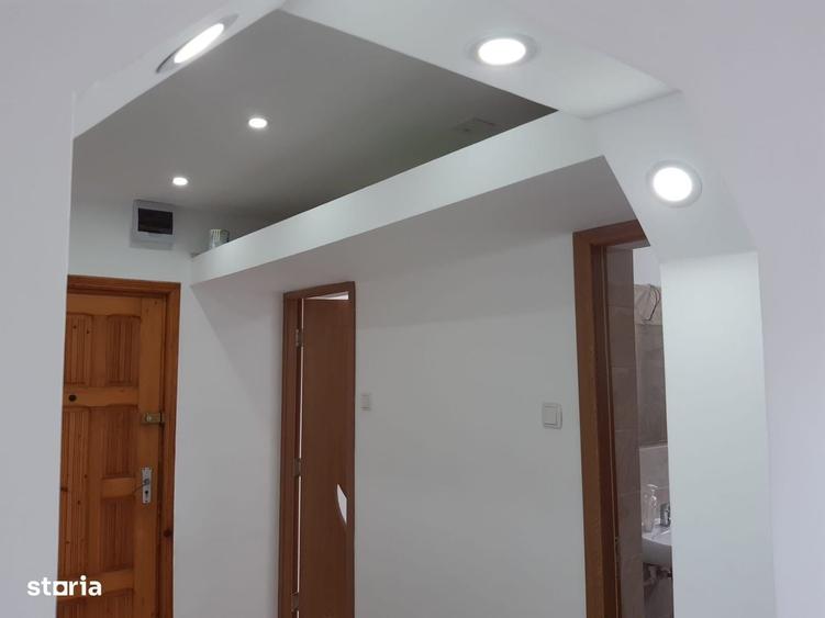 De inchiriat apartament cu 2 camere si balcon, renovat,mobilat 1100lei - 10