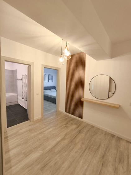 Apartament cu 2 camere decomandat în Calea Severinului