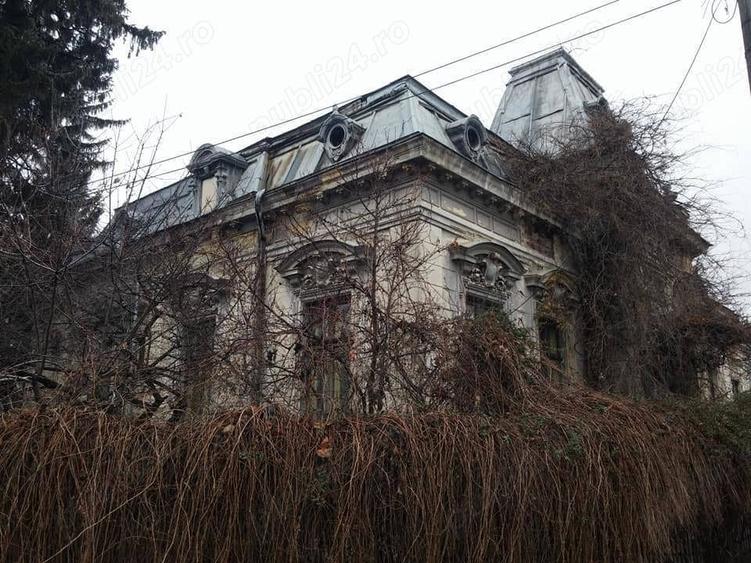 Casă cu 3 camere în Central