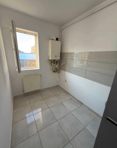 Apartament cu 2 camere semidecomandat în Militari