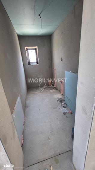 Casă cu 3 camere cu Teren 300 Mp în Cetate
