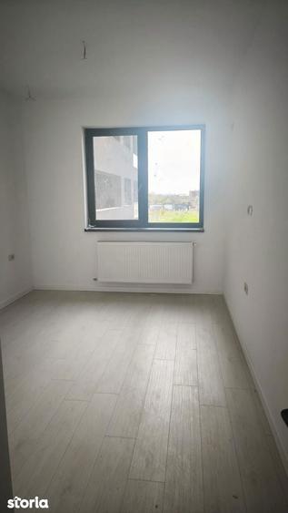 Apartament cu 3 camere în Metalurgiei