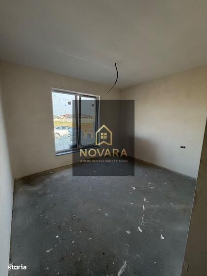 Casă cu 3 camere în Sântandrei