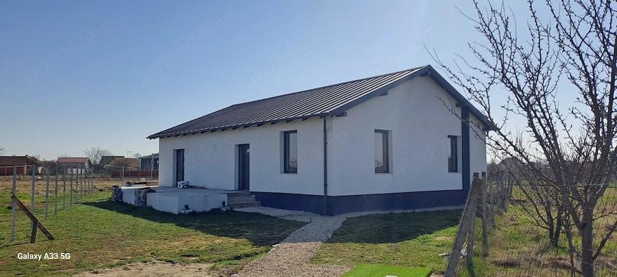 Casă cu 3 camere cu Teren 510 Mp în Leș