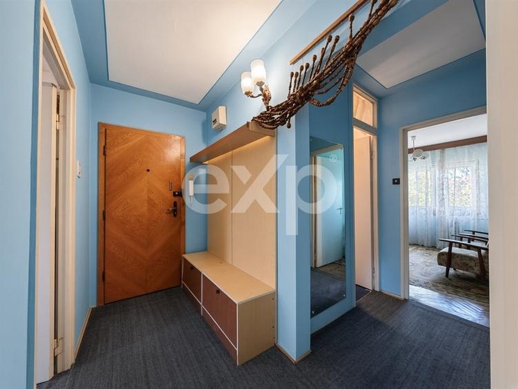 Apartament cu 3 camere decomandat în Bucovina