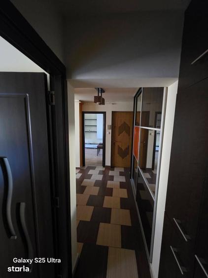 Apartament cu 2 camere decomandat în Tolstoi