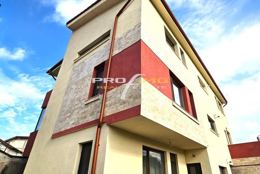 Apartament 3 camere intr o vila P 2E cu cate un apartament p - 14
