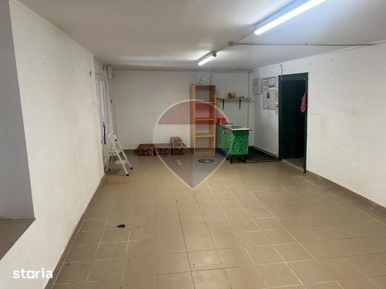 Casă cu 4 camere cu Teren 2442 Mp în Căpâlna