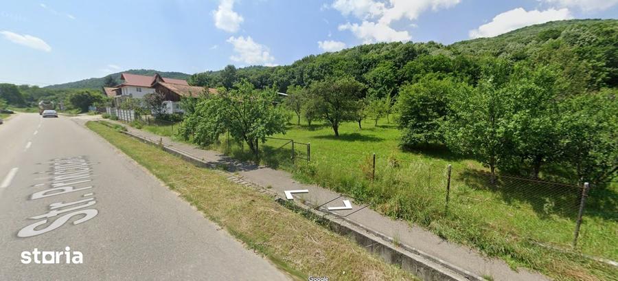 Teren de 1528 mp, în Poiana