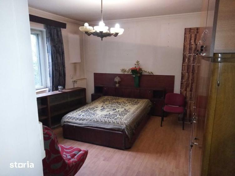 Casă cu 4 camere cu Teren 170 Mp în Central