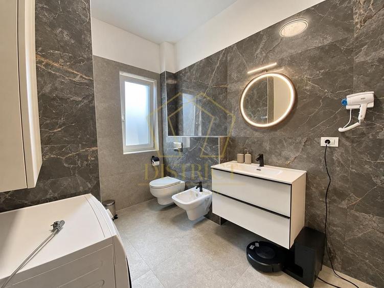Apartament cu 2 camere decomandat, mobilat în Soarelui
