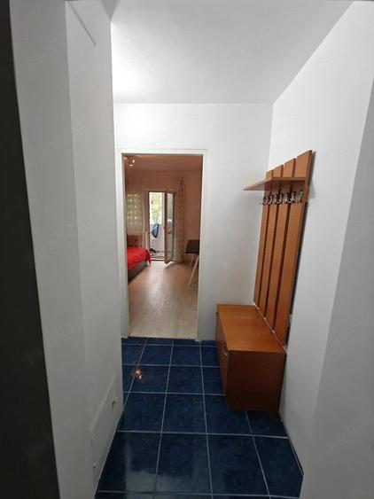 Apartament cu 2 camere semidecomandat în Baicului