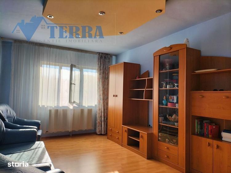 Apartament cu 4 camere decomandat în Ultracentral