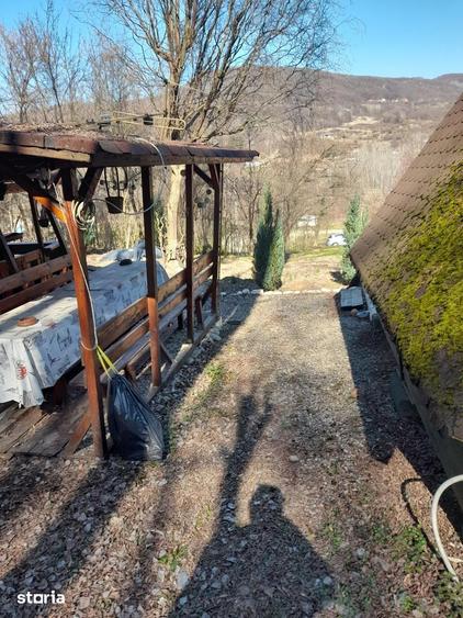 Teren de 1050 mp, în Păușești