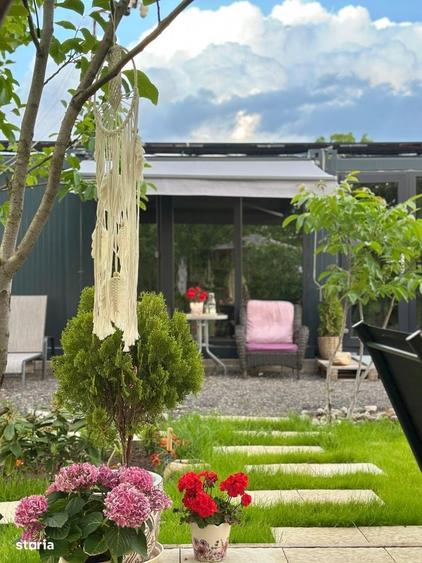 Birou cu piscina, curte si zona de relaxare - 19