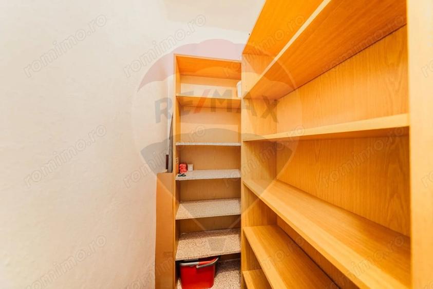 Apartament cu 2 camere semidecomandat în Aurel Vlaicu
