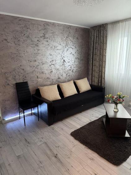 Apartament cu 2 camere semidecomandat, mobilat în Zimbru