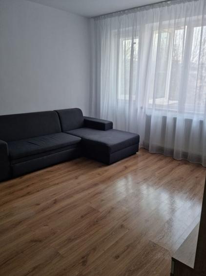 Apartament cu 2 camere semidecomandat în Ultracentral