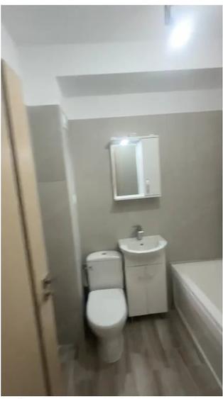 Apartament cu 2 camere decomandat în Berceni