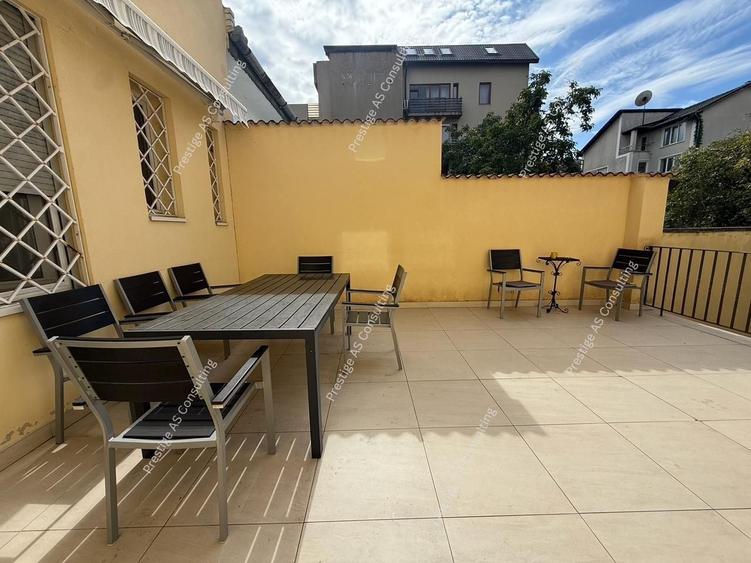 Birou, de 250 mp, în Elisabetin