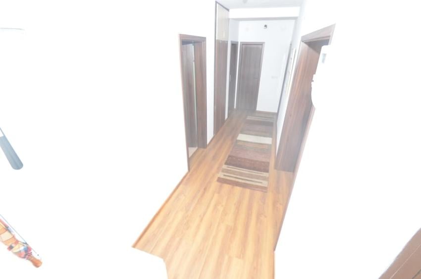 Apartament cu 3 camere decomandat în Bălcescu