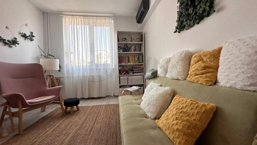 Spațiu comercial, de 742 mp, în Cazino