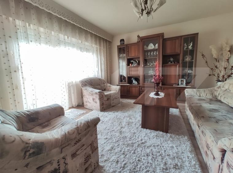 Apartament cu 2 camere decomandate, 52 mp, AC, boxa, renovat, zona Micro 16 - 2