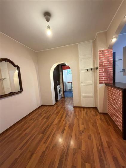 Apartament cu 2 camere decomandat în Metalurgie