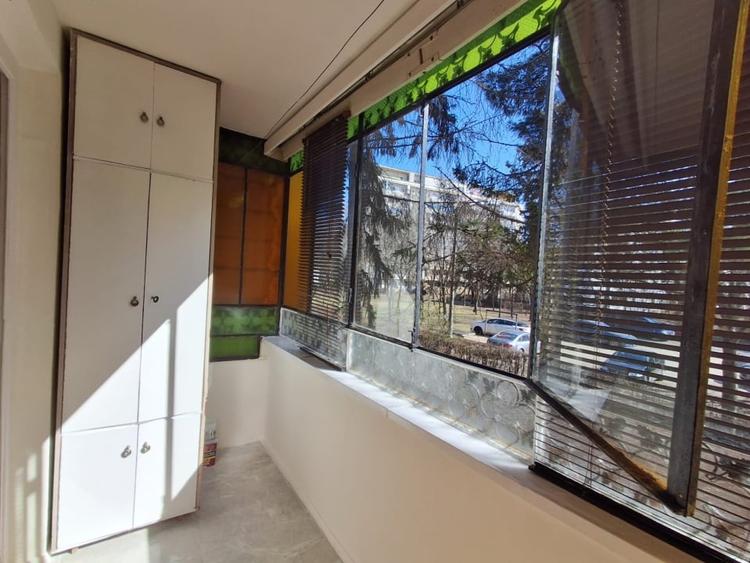 Apartament cu 3 camere decomandat în Andrei Mureșanu