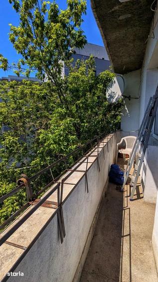 Apartament cu 3 camere decomandat în Decebal