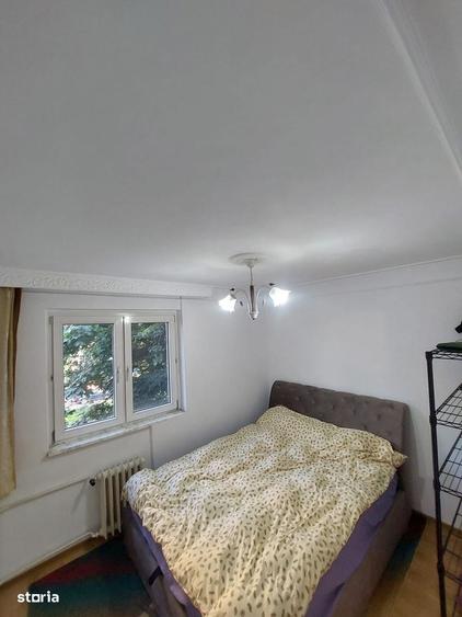 Apartament cu 2 camere decomandat în Alexandru cel Bun