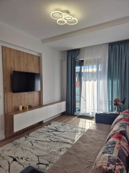 Apartament cu 2 camere decomandat, mobilat în Vest