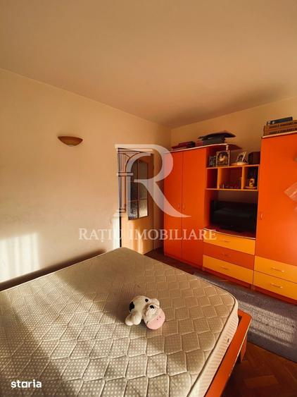 Apartament cu 4 camere decomandat în Ultracentral
