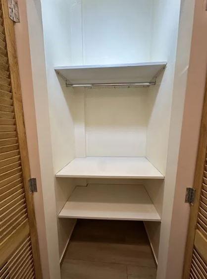 Apartament cu 2 camere decomandat, mobilat în P-ța Romană
