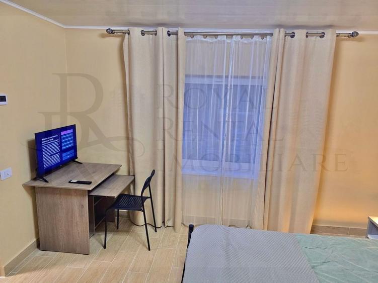 Casă individuală cu 2 camere cu Canalizare în Central
