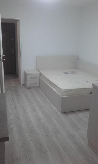 Garsonieră decomandată în Exterior Vest