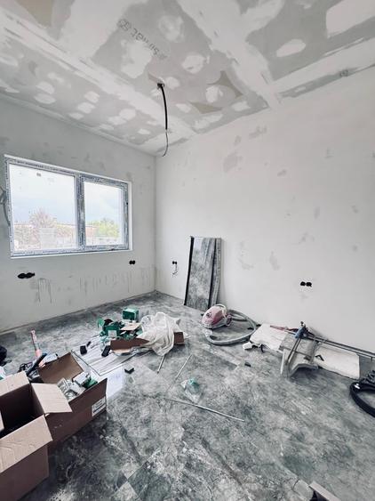 Duplex cu 4 camere cu Canalizare în Moșnița Nouă