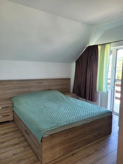 Casă cu 3 camere cu Teren 815 Mp în Livezeni