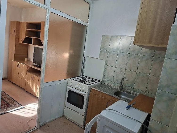 Garsonieră nedecomandată în CET