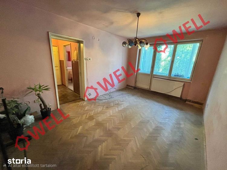 Apartament cu 3 camere semidecomandat în Nord