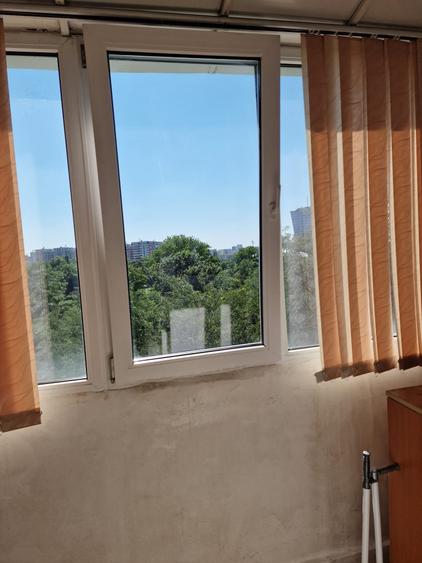 Apartament cu 2 camere decomandat în Lacul Tei