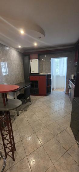 Apartament cu 2 camere decomandat în Târgu Cucu