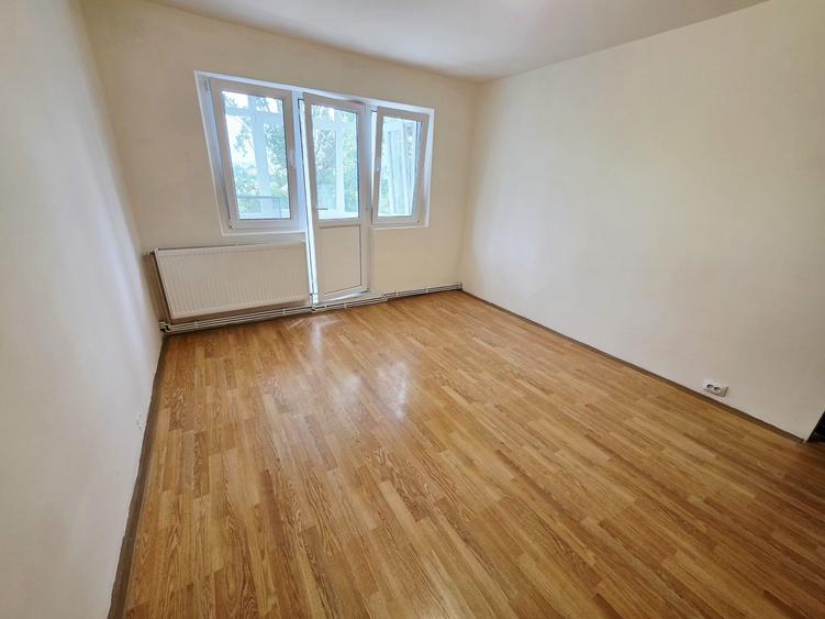 Apartament cu 2 camere în Mircea cel Bătrân
